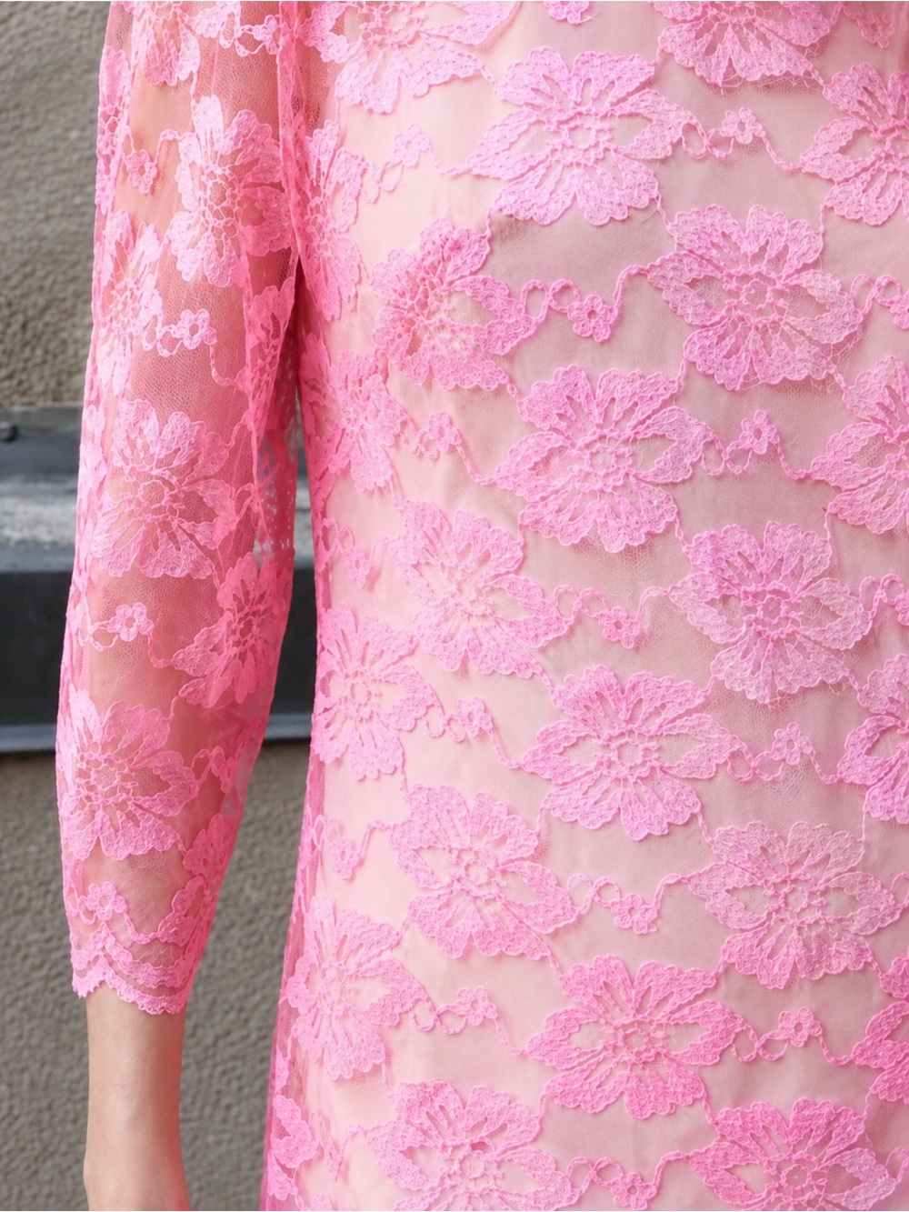 VTG 60s Neon Hot Pink Floral Lace Shift Mini Dress • Nude Slip • 3/4 Sleeve • S - Picture 11 of 16